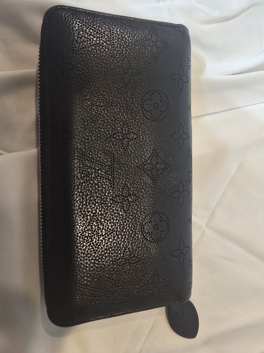 Louis Vuitton Black Monogram Zip Wallet-microchipped - Picture 4 of 14